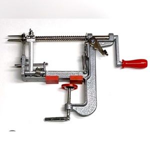 Pampered Chef Maual Apple Peeler ,Corer & Slicer